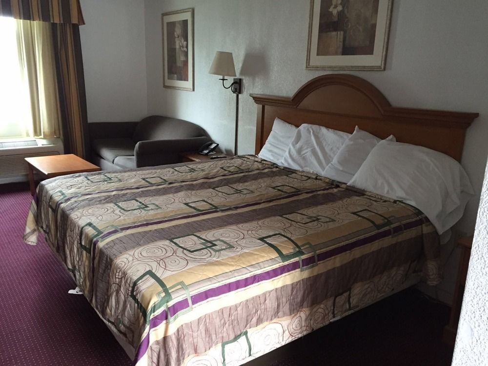 Econo Lodge Franklin Eksteriør billede