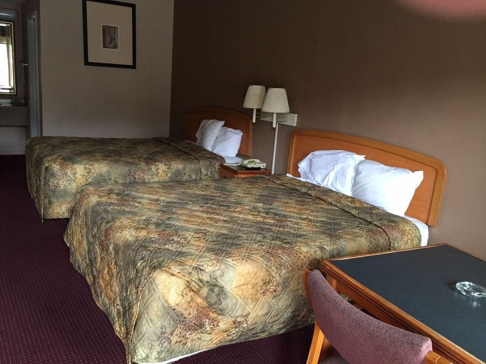 Econo Lodge Franklin Eksteriør billede