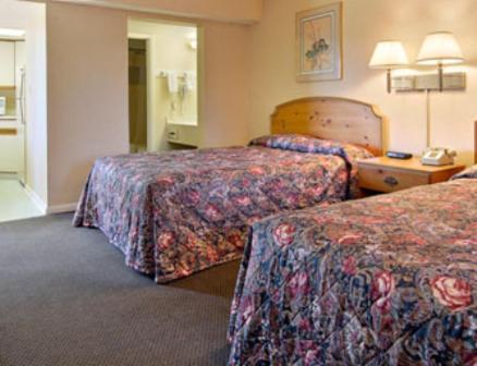 Econo Lodge Franklin Værelse billede